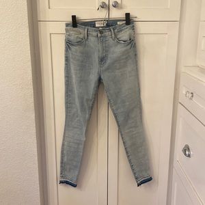 Frame Le High Skinny Crop 27